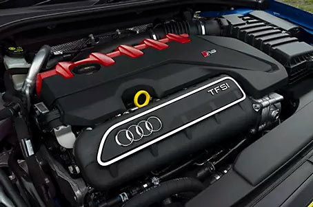 Audi RS3  Engine